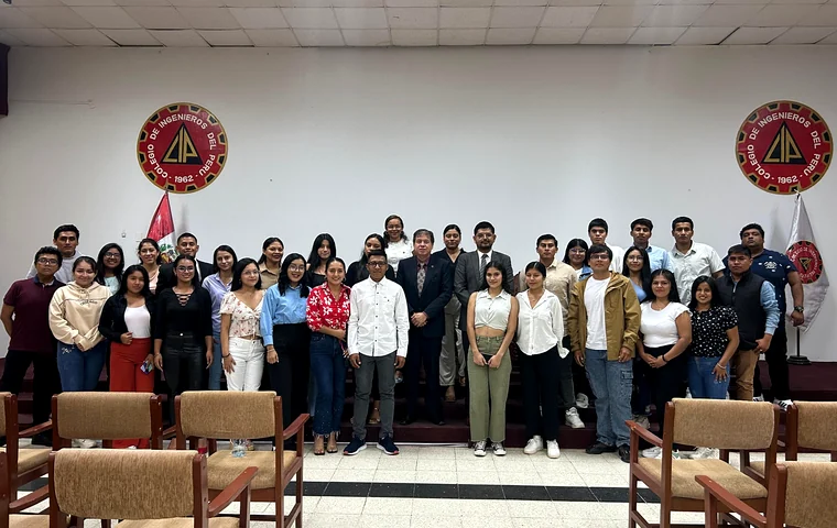 Capacitación y comunidad académica